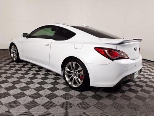 Casablanca White 2016 Hyundai Genesis Coupe 3.8 Ultimate