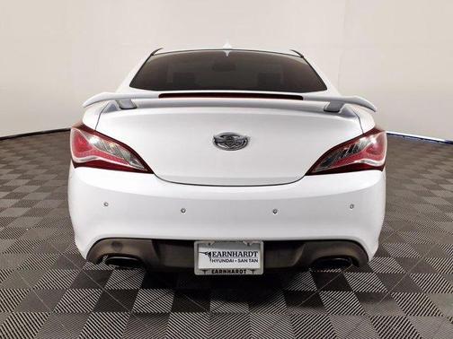 Casablanca White 2016 Hyundai Genesis Coupe 3.8 Ultimate
