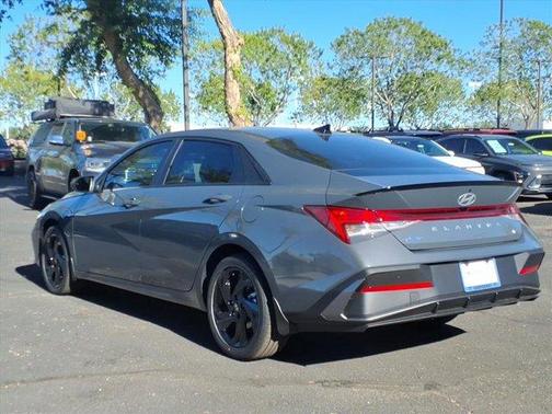 2026 Hyundai ELANTRA SEL