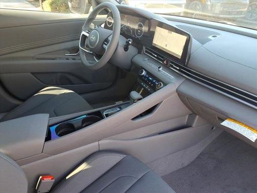 2026 Hyundai ELANTRA SEL