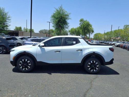 2025 Hyundai SANTA CRUZ SE