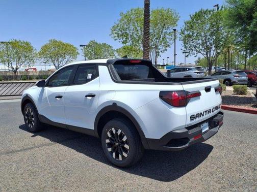 2025 Hyundai SANTA CRUZ SE