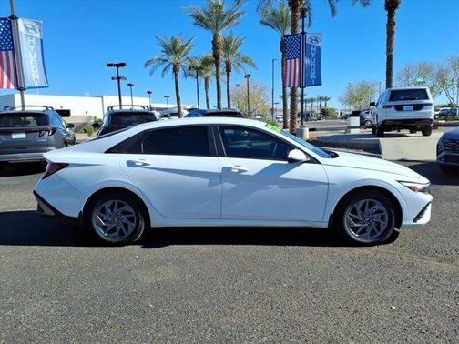 2025 Hyundai ELANTRA HEV Blue