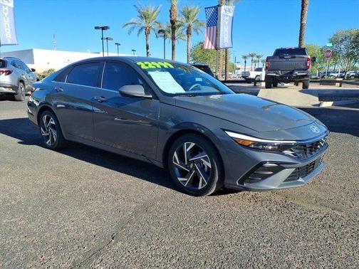 2025 Hyundai ELANTRA SEL Convenience