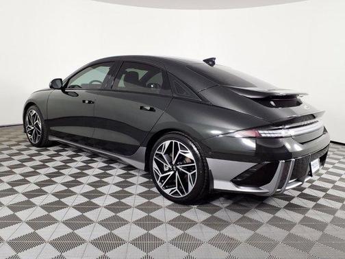 Green 2024 Hyundai IONIQ 6 Limited