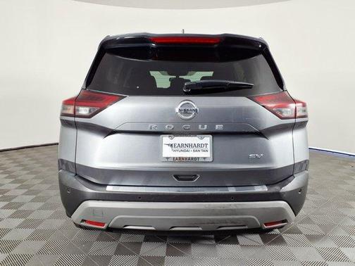 Gun Metallic 2021 Nissan Rogue SV