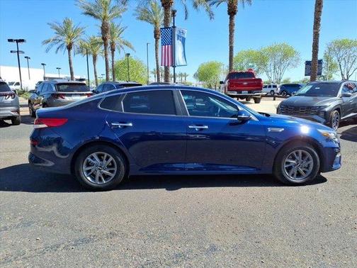 2020 Kia Optima LX