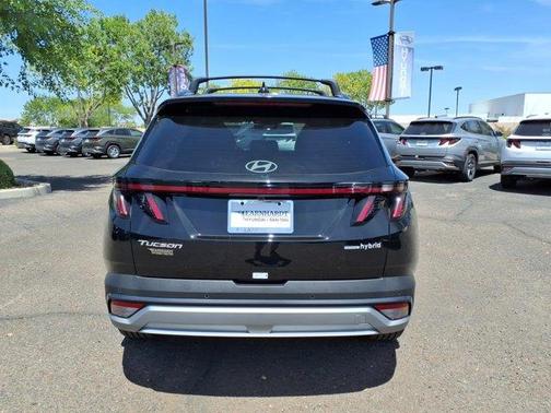Ash Black 2026 Hyundai TUCSON Hybrid Limited