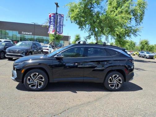 Ash Black 2026 Hyundai TUCSON Hybrid Limited