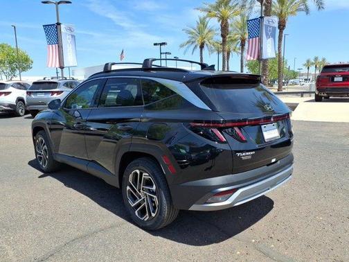 Ash Black 2026 Hyundai TUCSON Hybrid Limited