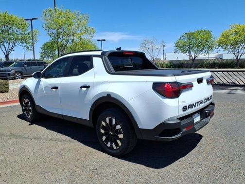 Atlas 2026 Hyundai SANTA CRUZ SEL Activity