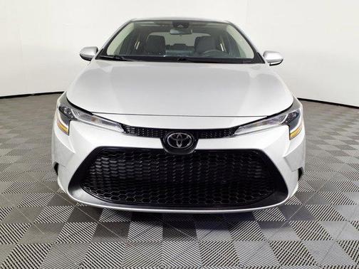 Silver 2022 Toyota Corolla LE