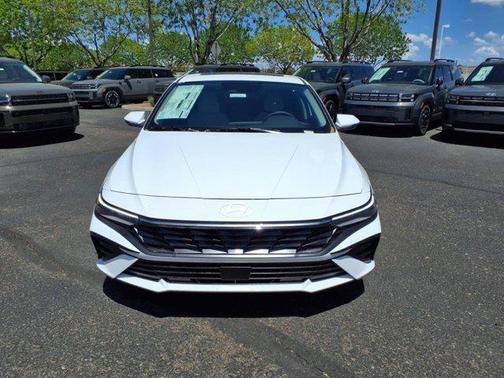 2025 Hyundai ELANTRA HEV Limited