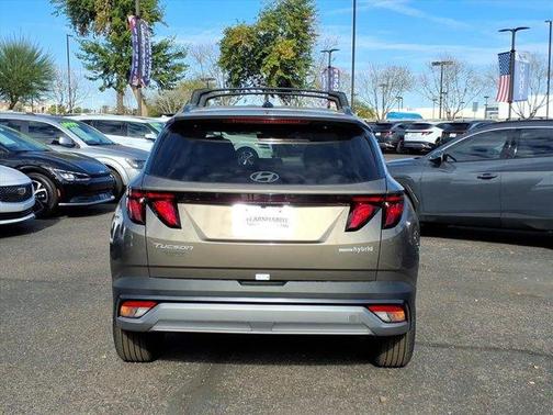 2026 Hyundai TUCSON Hybrid SEL