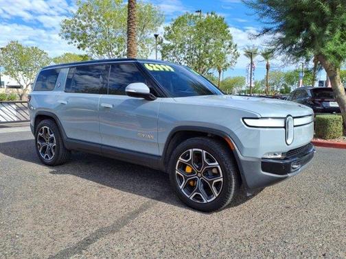 2023 Rivian R1S Adventure Quad Motor Large Pack