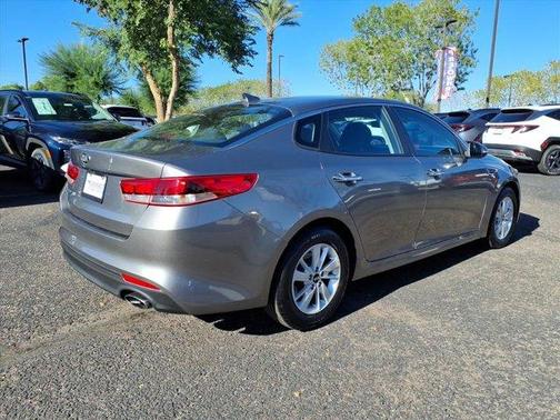 2016 Kia Optima LX