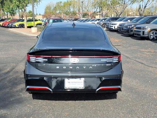 2026 Hyundai SONATA Hybrid Limited