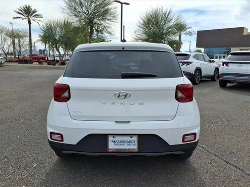 2026 Hyundai VENUE SE