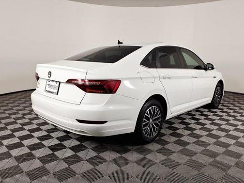 Pure White 2019 Volkswagen Jetta 1.4T SEL