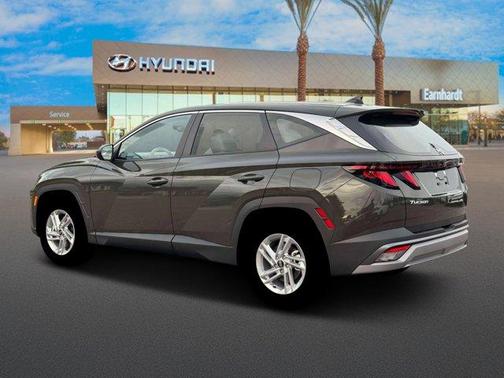 Green 2026 Hyundai TUCSON SE