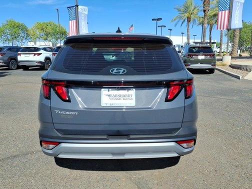 Gray 2026 Hyundai TUCSON SE