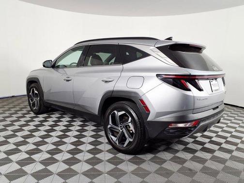 Shimmering Silver 2022 Hyundai TUCSON Hybrid Limited