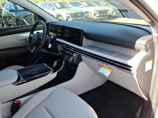 Pearl 2026 Hyundai TUCSON Hybrid SEL