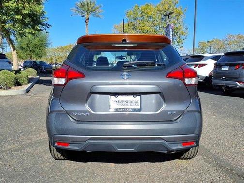 2019 Nissan Kicks SR