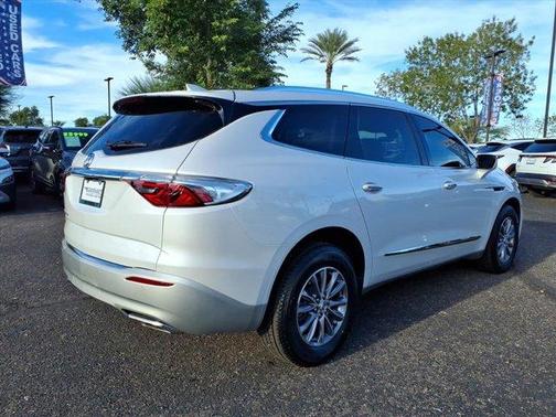 2023 Buick Enclave Premium