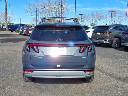 2026 Hyundai TUCSON SEL Premium