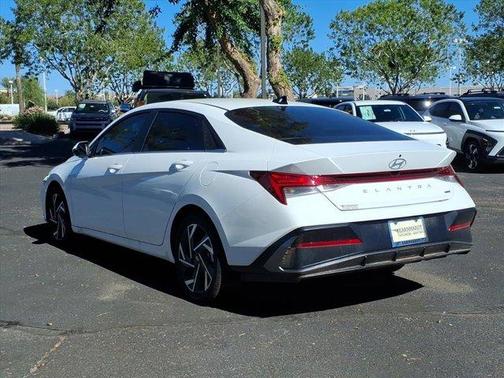 2025 Hyundai ELANTRA HEV Limited