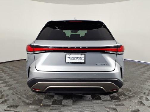 Iridium 2024 Lexus RX 350