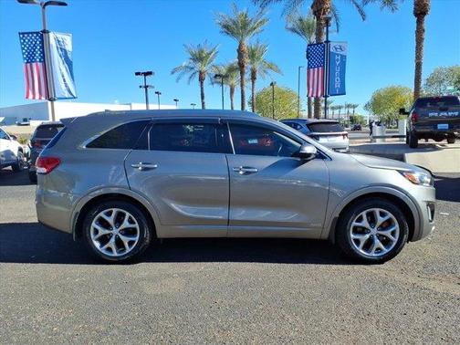 2017 Kia Sorento SX