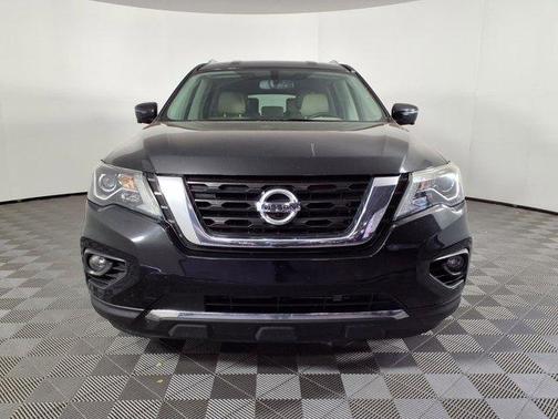 Magnetic Black 2018 Nissan Pathfinder SL