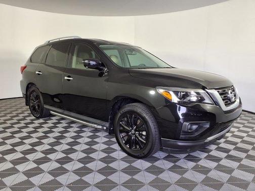 Magnetic Black 2018 Nissan Pathfinder SL