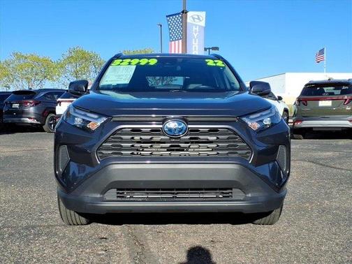 2022 Toyota RAV4 Hybrid XLE