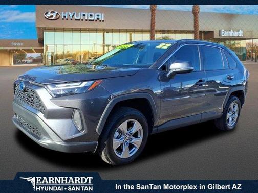 2022 Toyota RAV4 Hybrid XLE