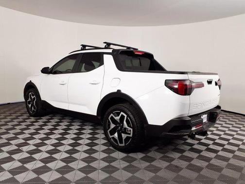 Ice White 2022 Hyundai SANTA CRUZ 2.5T Limited