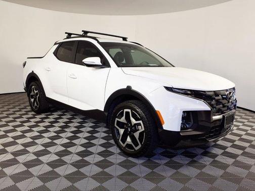 Ice White 2022 Hyundai SANTA CRUZ 2.5T Limited