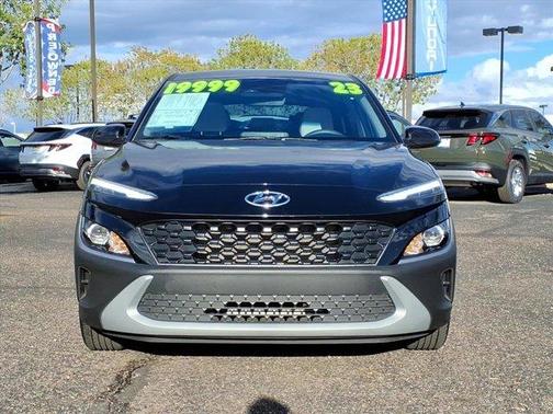 2023 Hyundai KONA SE