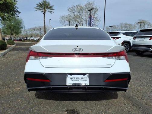 2025 Hyundai ELANTRA HEV Limited