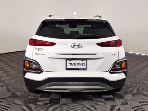 Lunar White 2021 Hyundai KONA Limited
