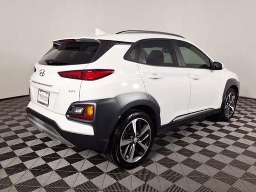 Lunar White 2021 Hyundai KONA Limited