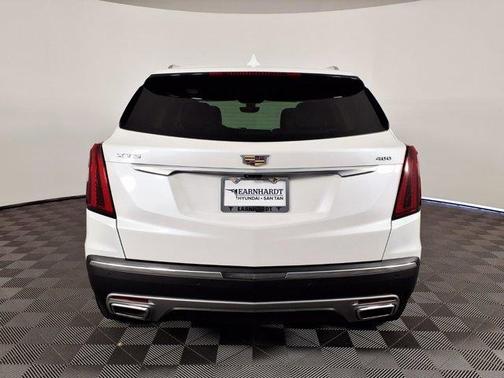 Crystal White Tri-Coat 2021 Cadillac XT5 Premium Luxury