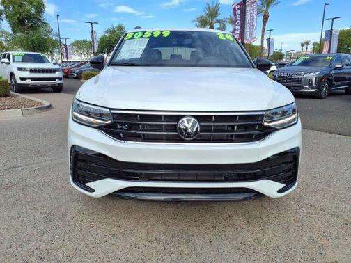 2024 Volkswagen Tiguan 2.0T SE R-Line Black