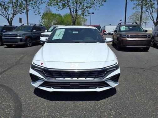 2025 Hyundai ELANTRA HEV Limited