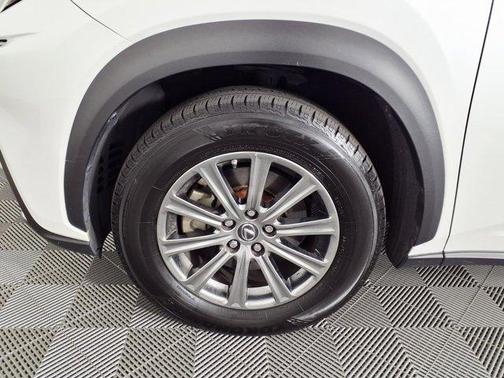 Eminent White Pearl 2018 Lexus NX 300