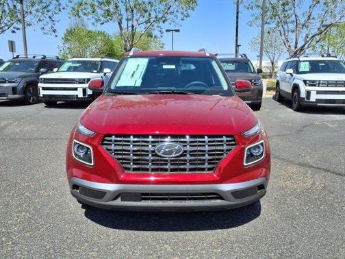 2025 Hyundai VENUE Limited