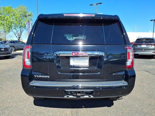 Onyx Black 2017 GMC Yukon Denali