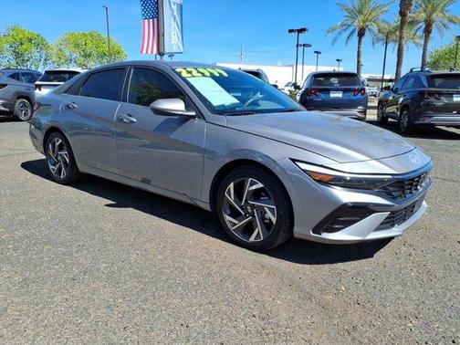 2025 Hyundai ELANTRA SEL Convenience